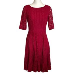 Adrianna Papell Lace Dress Lined Womens Size 4 Party Cocktail Fit and Flare Red